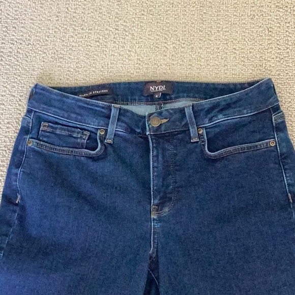 NYDJ Denim Marilyn Straight Size 6 Jeans. - Picture 2 of 5